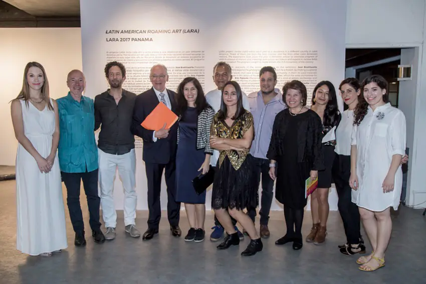 Glenda León y Adán Vallecillo son los ganadores del premio LARA y una residencia en Flora, respectivamente