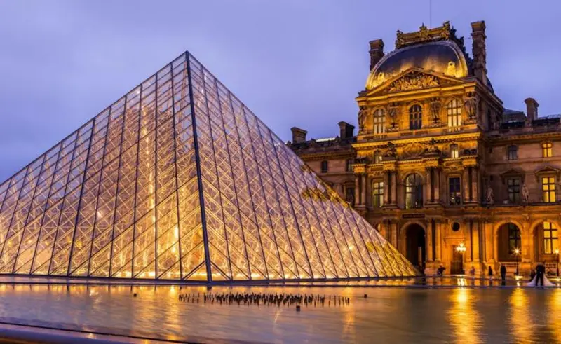Leonardo da Vinci, en el Louvre