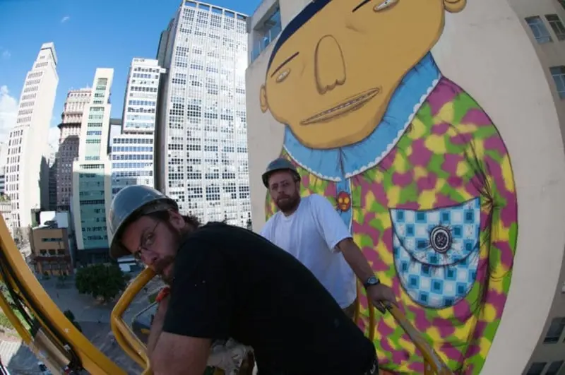 La Pinacoteca de São Paulo presenta Osgemeos: Segredos [Secretos]