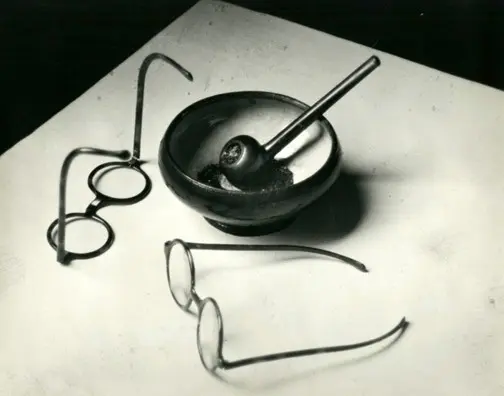 Mondrian's Glasses and Pipe, Paris