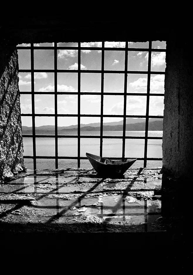 Window of the old thermal bath