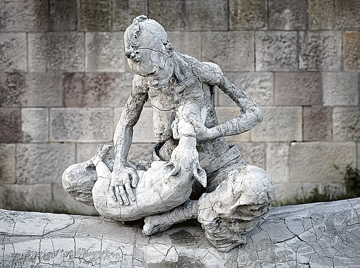Monografía: Adrián Villar Rojas — imagen 2