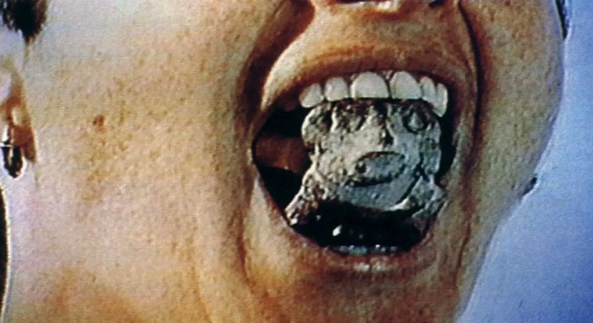 Colectiva: Strange Currencies: arte y acción en Ciudad de México, 1990-2000 — imagen 3