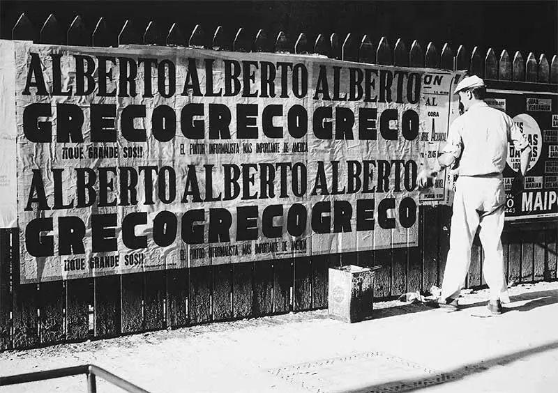 Alberto Greco, en el Museo de Arte Moderno de Buenos Aires