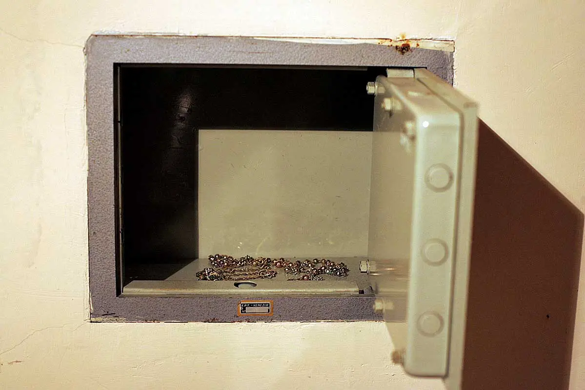 Monografía: Teresa Margolles — imagen 5