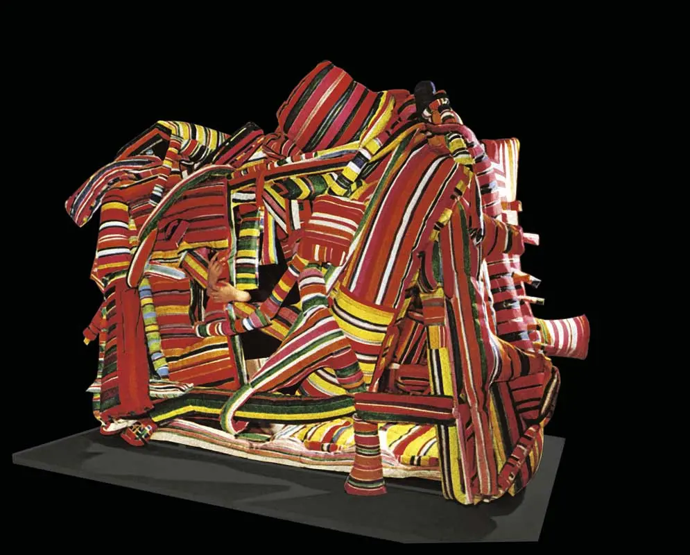 Marta Minujín. Wallow and Live, 1964. Wood, feather rubber and mattress fabric. 8 x 7 x 6 ft. (2,40 x 2,20 x 2 m.).