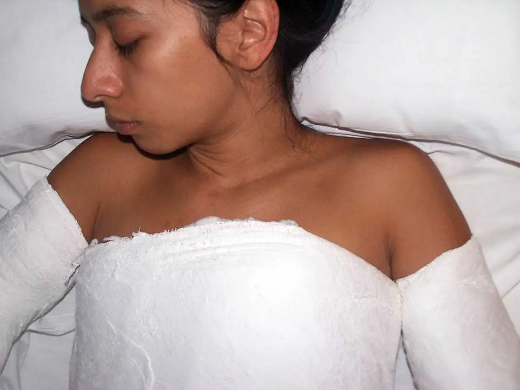 Monografía: Realidad desnuda sobre la obra de Regina Galindo — imagen 6