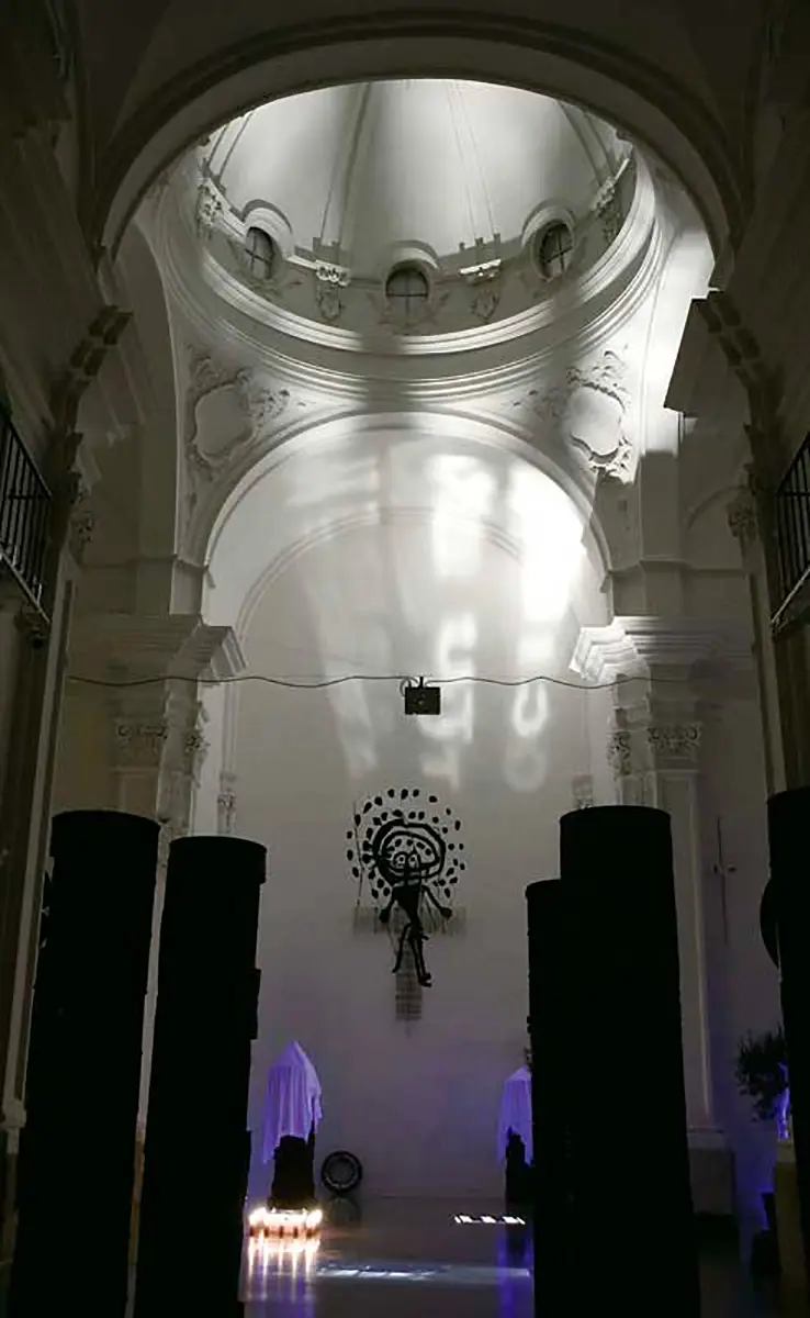 Bienal: Dominó caníbal — imagen 6