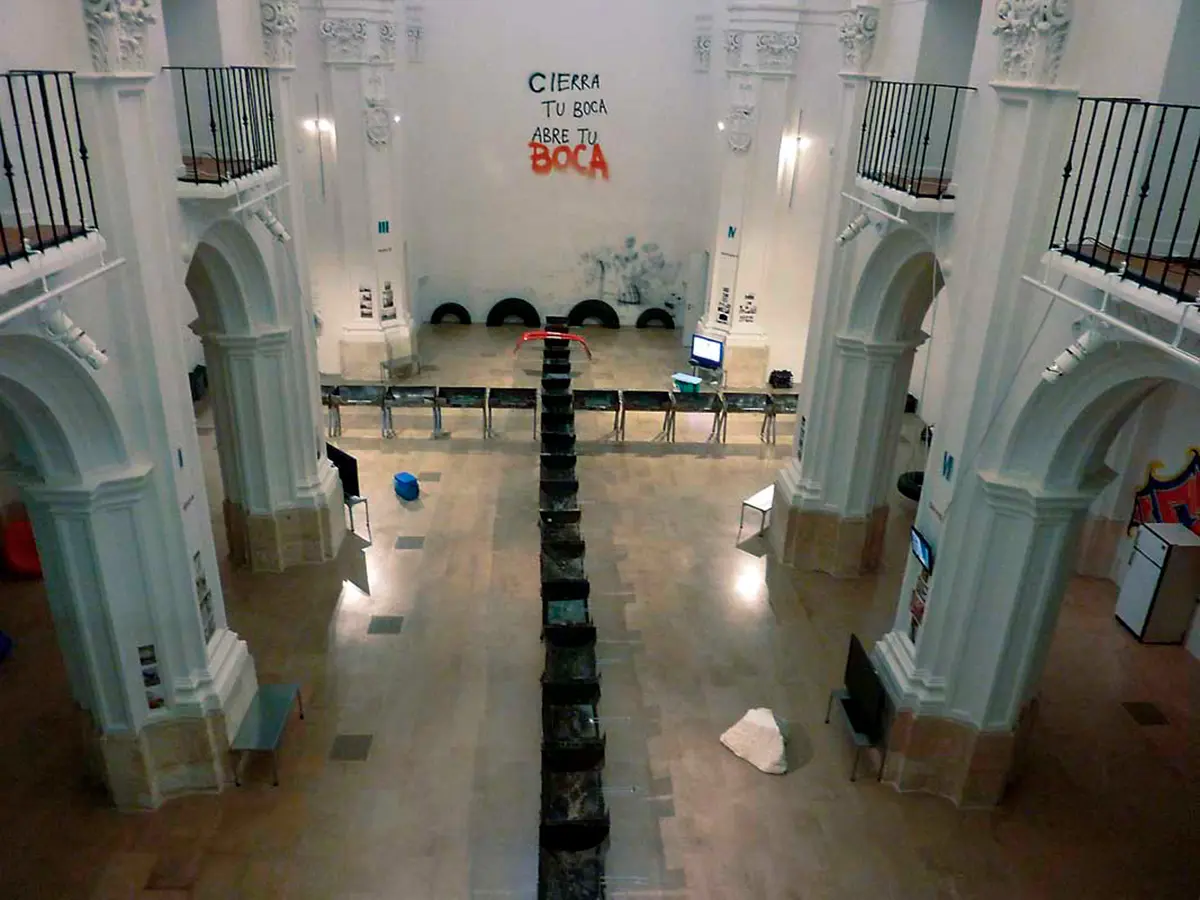 Bienal: Dominó caníbal — imagen 9