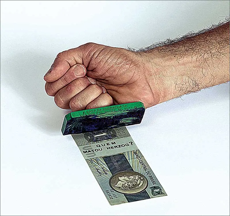 Colectiva: Resistir es necesario... — imagen 4