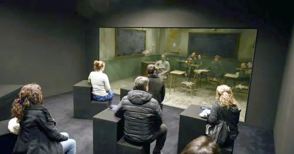 Imagen 1 - Una tensión - Leandro Erlich