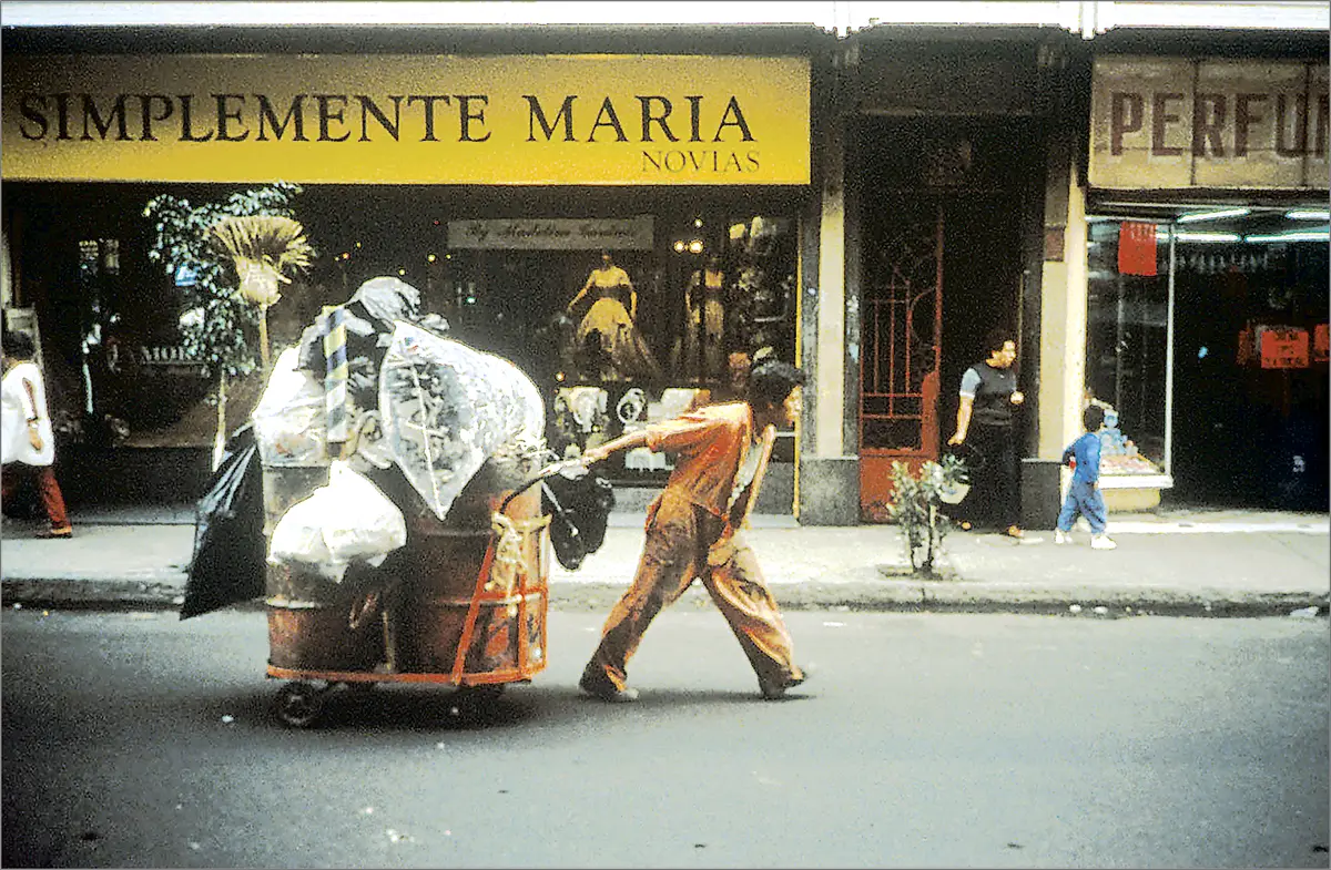 Colectiva: México City: An Exhibition about the Exchange Rate of Bodies and Values — imagen 4