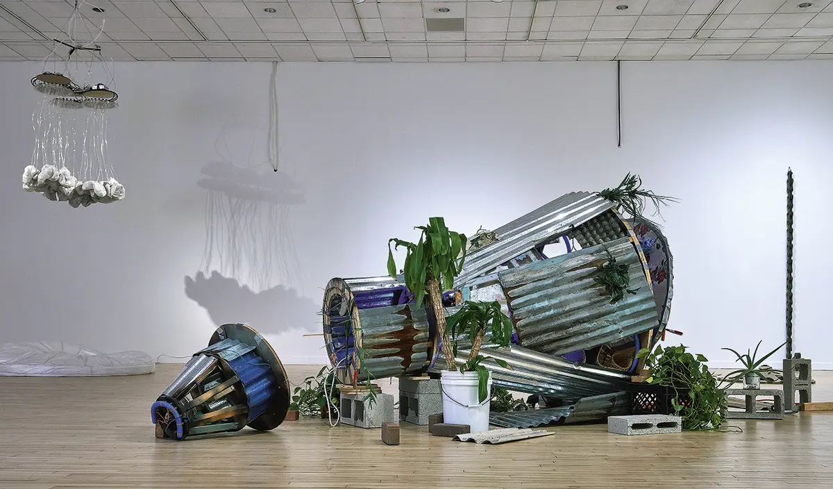 Colectiva: Useless: Machines for Dreaming, Thinking, and Seeing — imagen 4