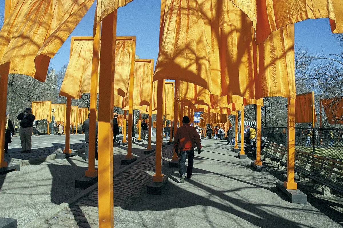 Monografía: Desde Christo al Hare Krishna — imagen 1