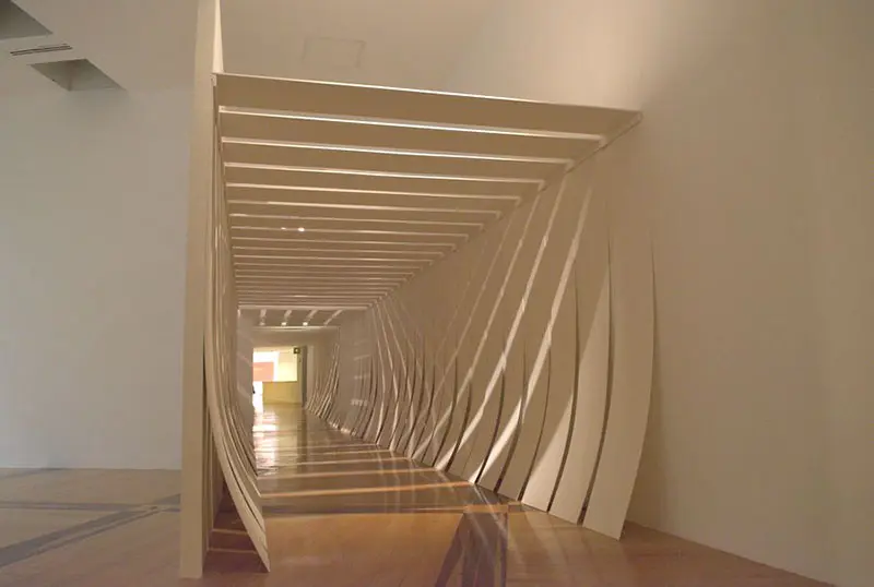 Helen Escobedo: Ambientes totales, en el Museo de Arte Contemporáneo de Monterrey