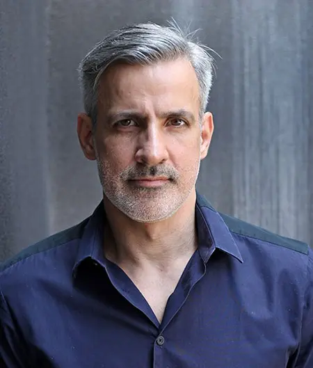 Adriano Pedrosa, nombrado comisario de la Bienal de Arte de Venecia 2024