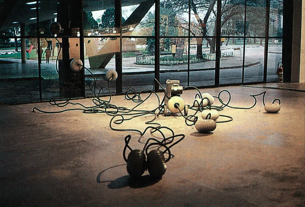 Bienal: XXIV Bienal de São Paulo — imagen 15