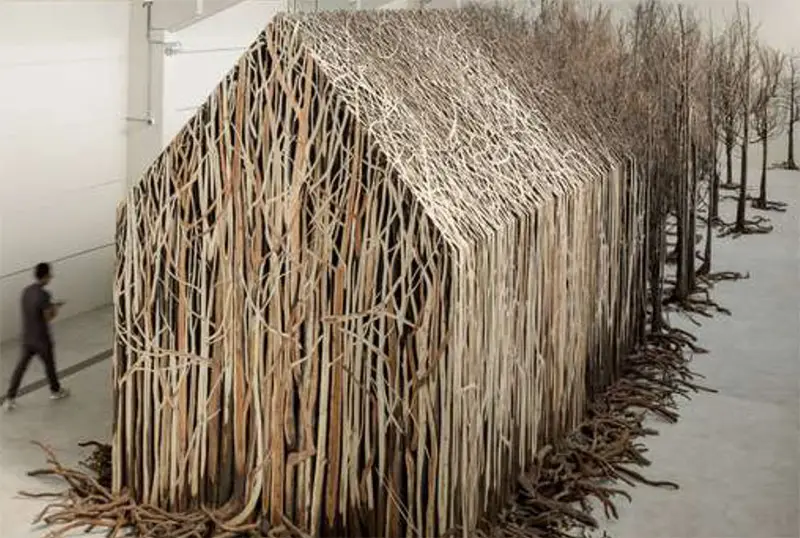 Imagen 1 - Doris Salcedo gana el Premio de la Bienal de Sharjah 2023
