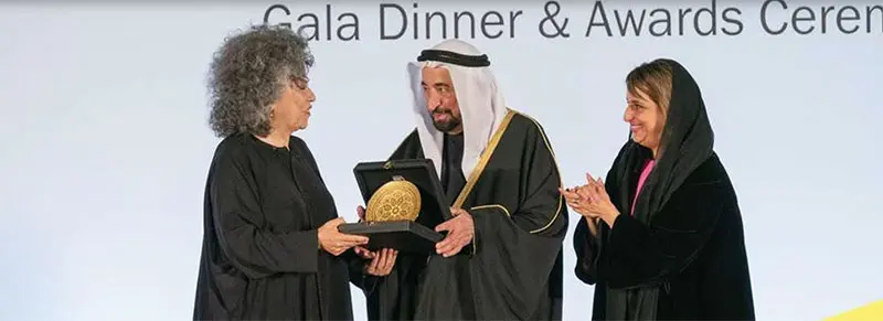 Doris Salcedo gana el Premio de la Bienal de Sharjah 2023