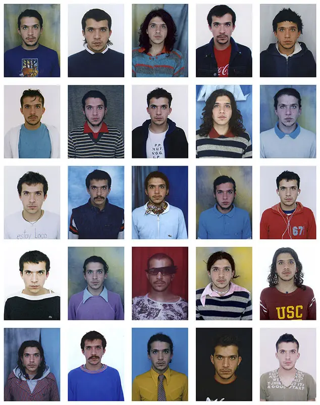 Imagen 1 - Juan Pablo Echeverri: identidad perdida, en Between Bridges