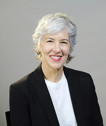 Amada Cruz, nombrada directora y consejera delegada Museo de Arte de Santa Bárbara