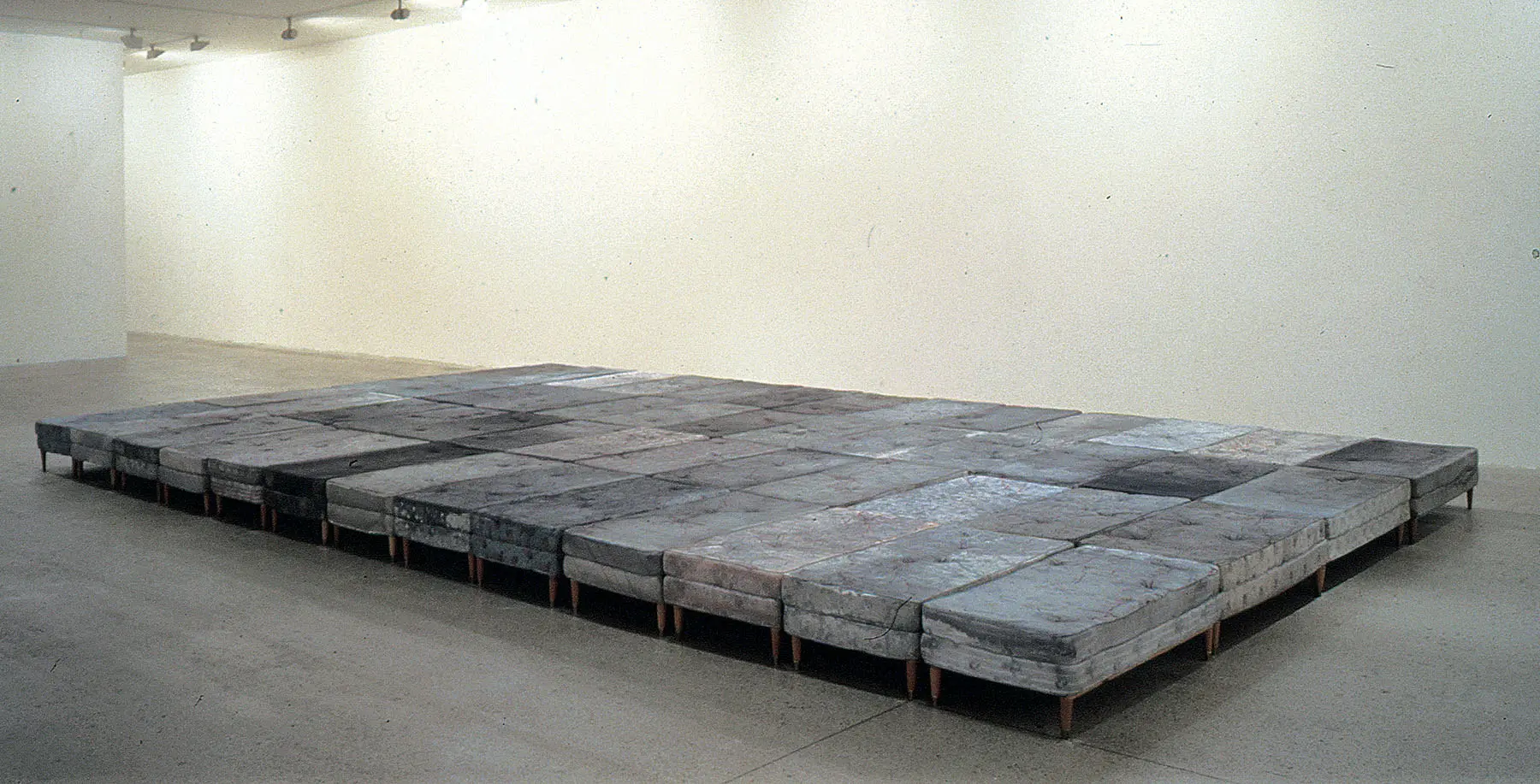 Guillermo Kuitca - Obras 1982-2002