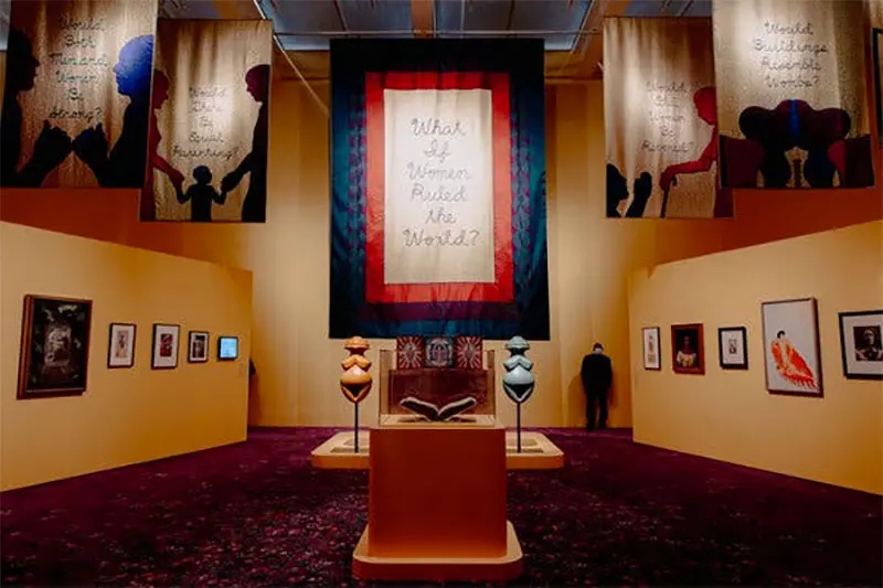 Imagen 1 - Judy Chicago: Herstory. New Museum