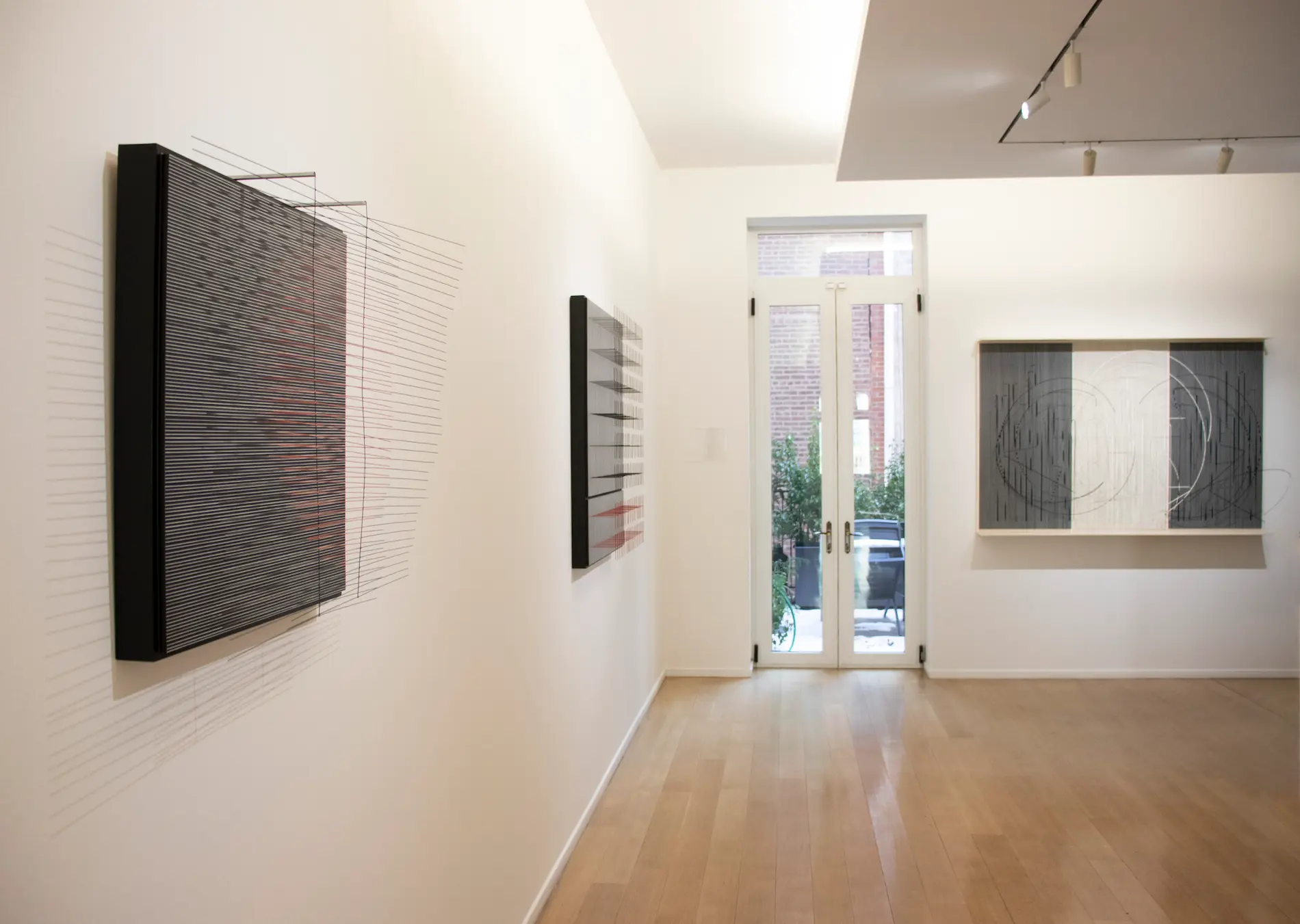 Imagen 4 de León Tovar Gallery