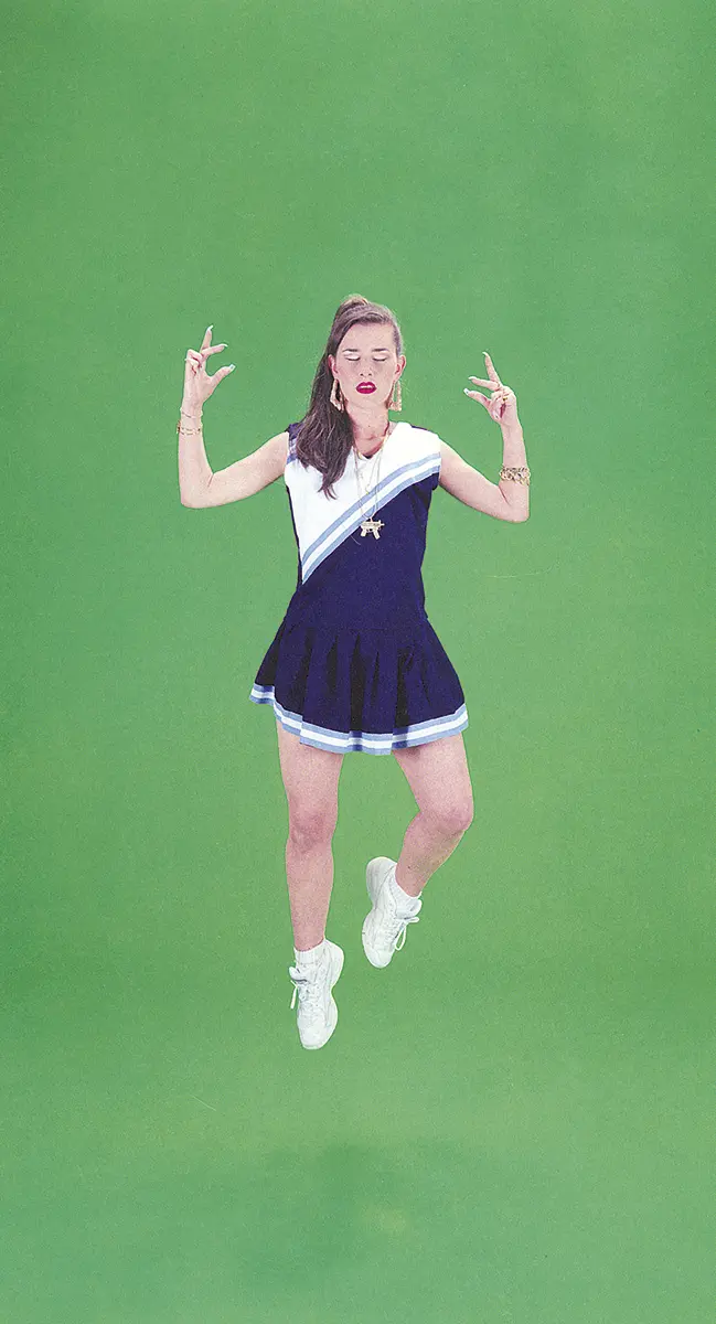 Luis Gispert. Untitled (Single Floating Cheerleader), 2001. Fujiflex print mounted on aluminum. 72 x 40 in. (182,9 x 101,6 cm.). Courtesy: Massimo Audiello, New York.