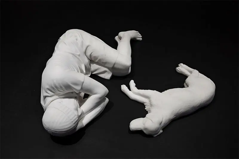 Maurizio Cattelan: La tercera mano. Colección del Moderna Museet