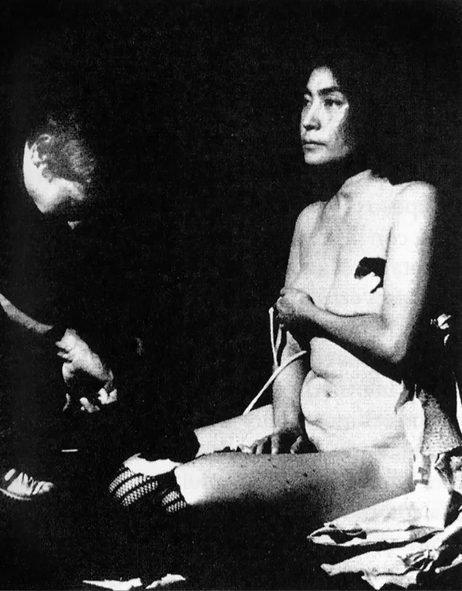 Exposición: Adrian Piper, Yoko Ono — imagen 3