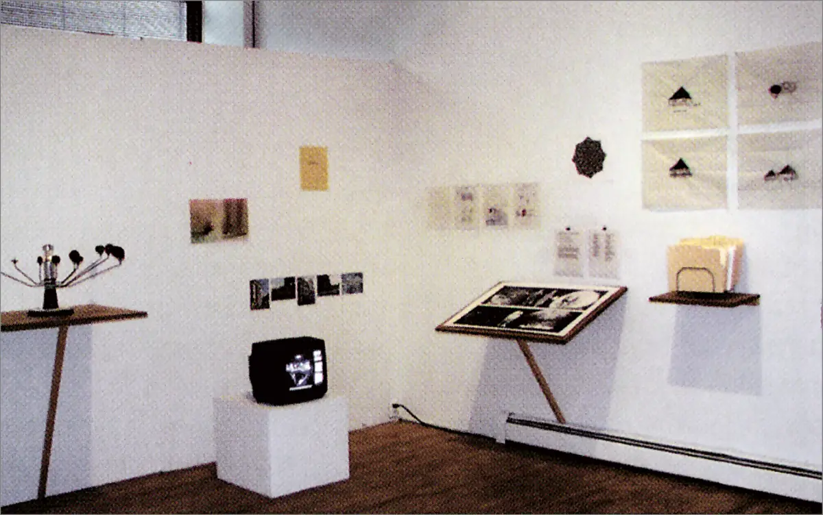 Colectiva: Demonstration Room — imagen 1