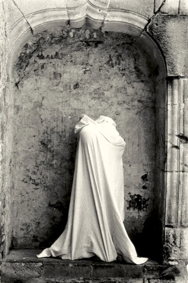 Monografía: Ana Mendieta — imagen 8