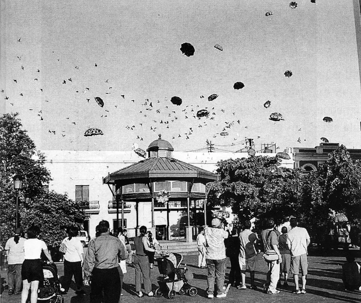 Colectiva: Puerto Rico'00 (Paréntesis en la ciudad) — imagen 5