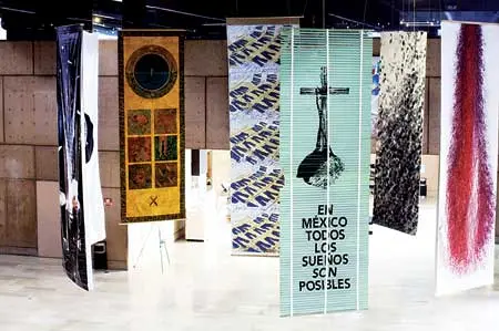 Colectiva: VII Bienal Internacional de Estandartes ES2012 — imagen 1
