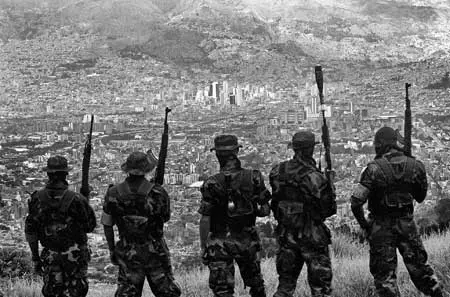 Colectiva: Realidades en conflicto — imagen 5
