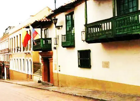 Premio Bienal de Artes Plásticas y Visuales