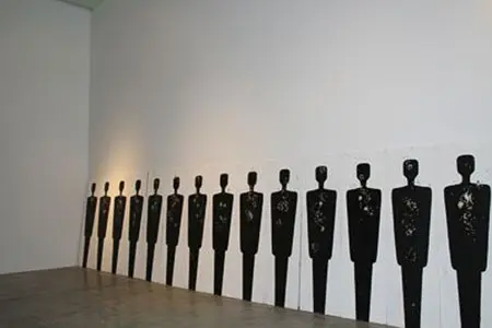 Enrique Jezik: Obstruir, Destruir, Ocultar