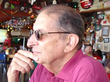 Roberto Segre