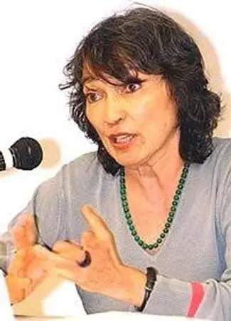 Gloria Ferreira