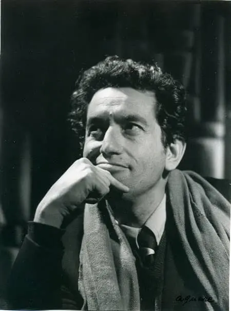 Rafael Squirru